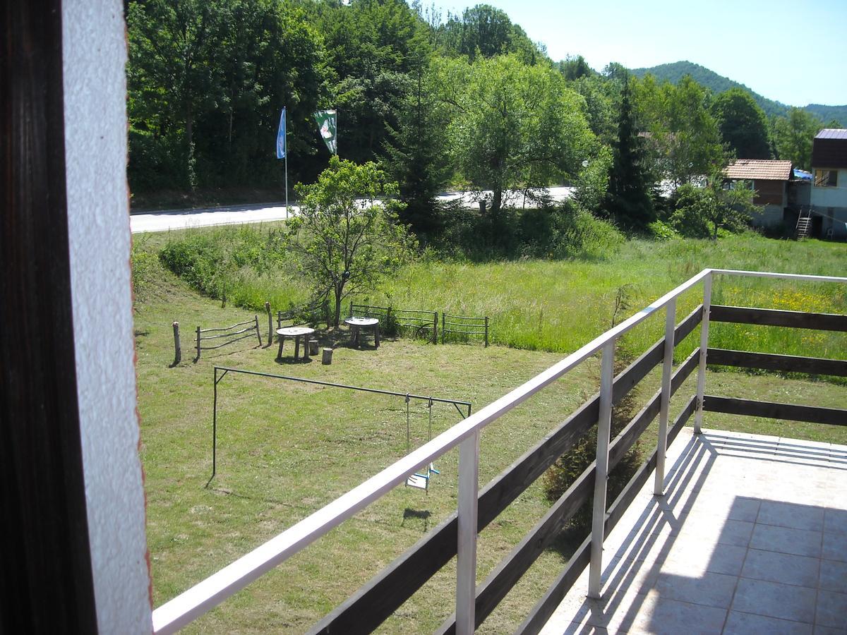 Motel Sretno Good Luck Trnovo Zewnętrze zdjęcie